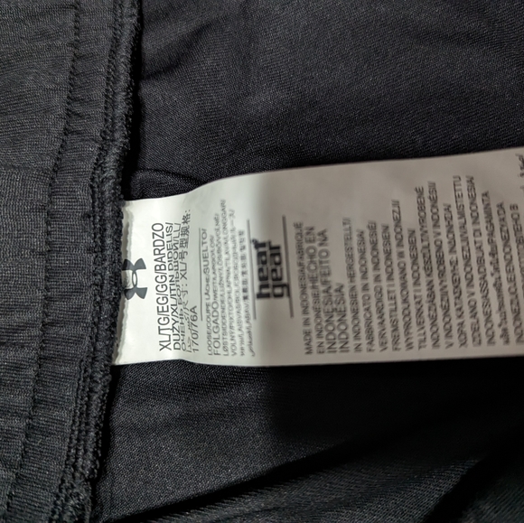 Under Armour cuffed joggers black XL - Picture 5 of 5